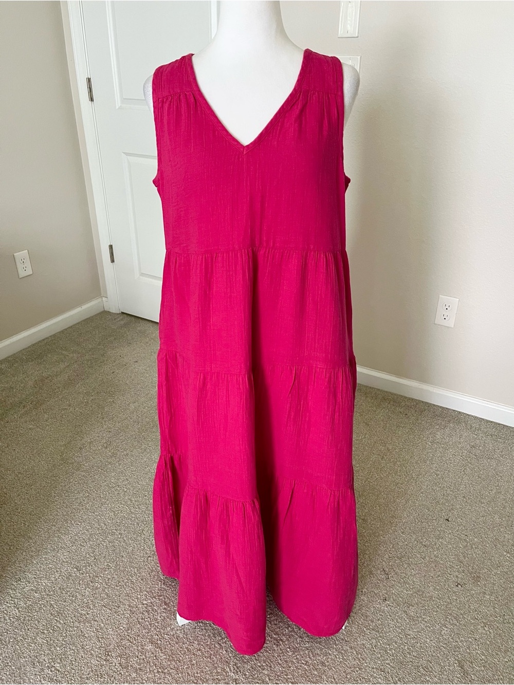 NWT Quince 100% Organic Cotton Gauze Tiered V-Neck Maxi Dress Size Medium